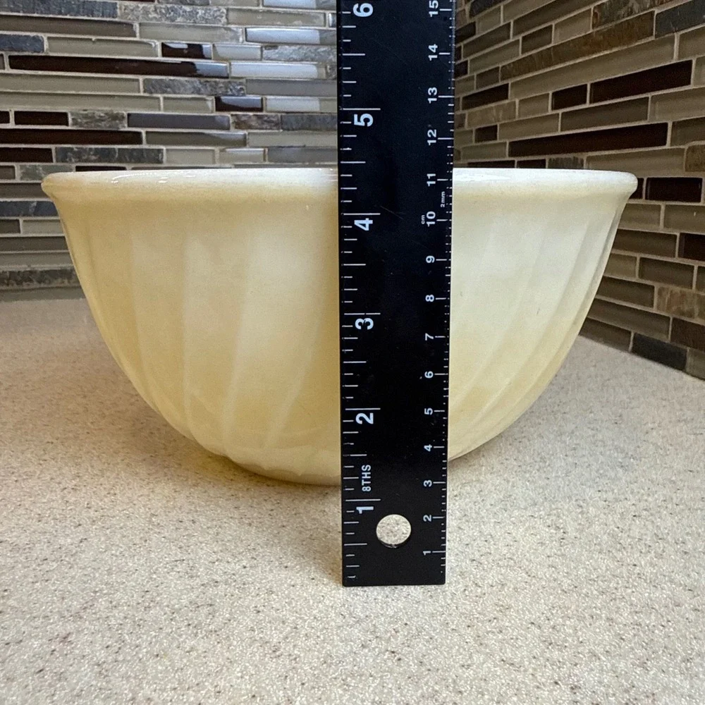 Vintage 1950s Fire-King Oven Ware Milk Glass Swirl Mixing Bowl Ivory 9